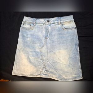 Garnet Hill Light Wash Denim Pencil Skirt